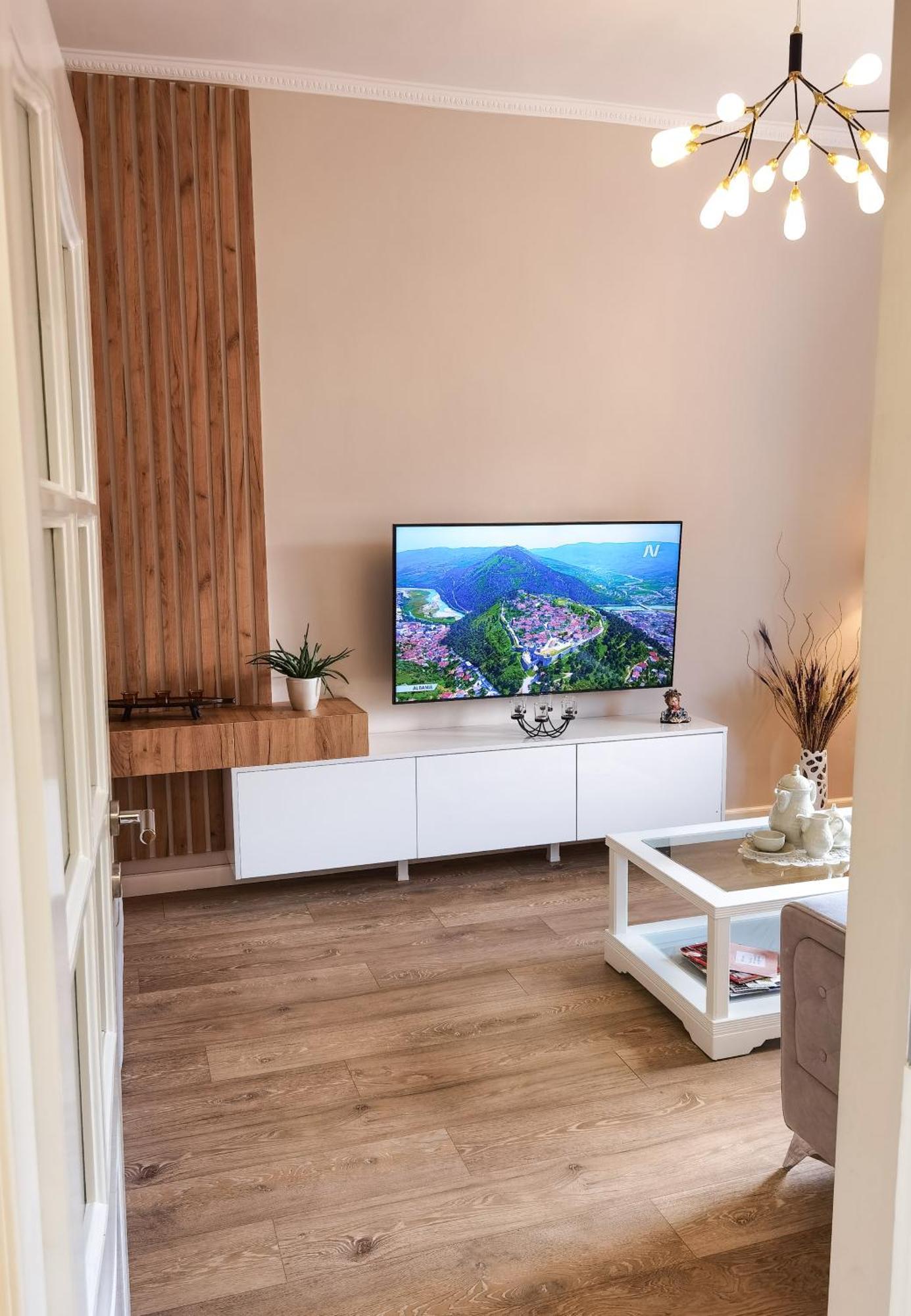Joni & Joy Center Apartment Berat Zewnętrze zdjęcie